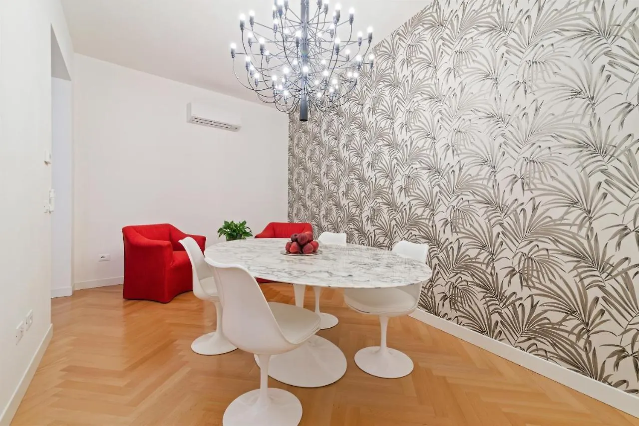 San Fermo Luxury Apartment Padova 0*,  Italia